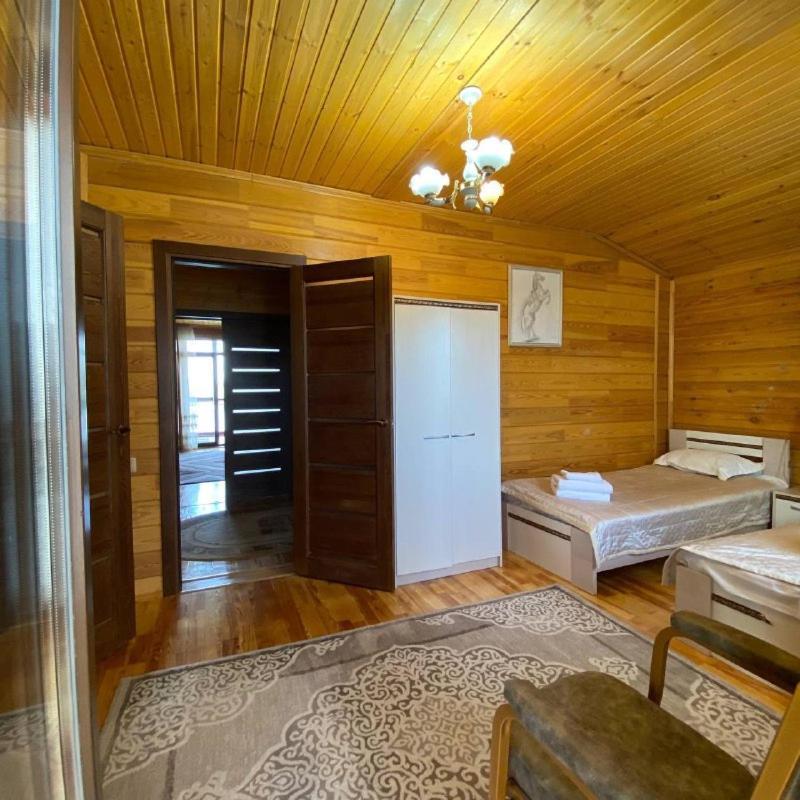 בורובויה Hotel Eurasia Deluxe מראה חיצוני תמונה