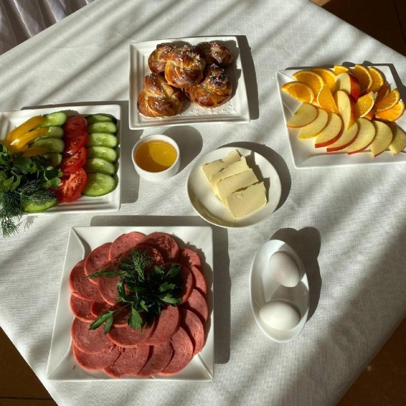 בורובויה Hotel Eurasia Deluxe מראה חיצוני תמונה